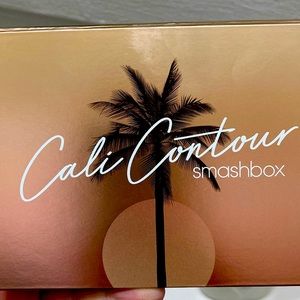Smashbox Kelly contour shape bronze glow